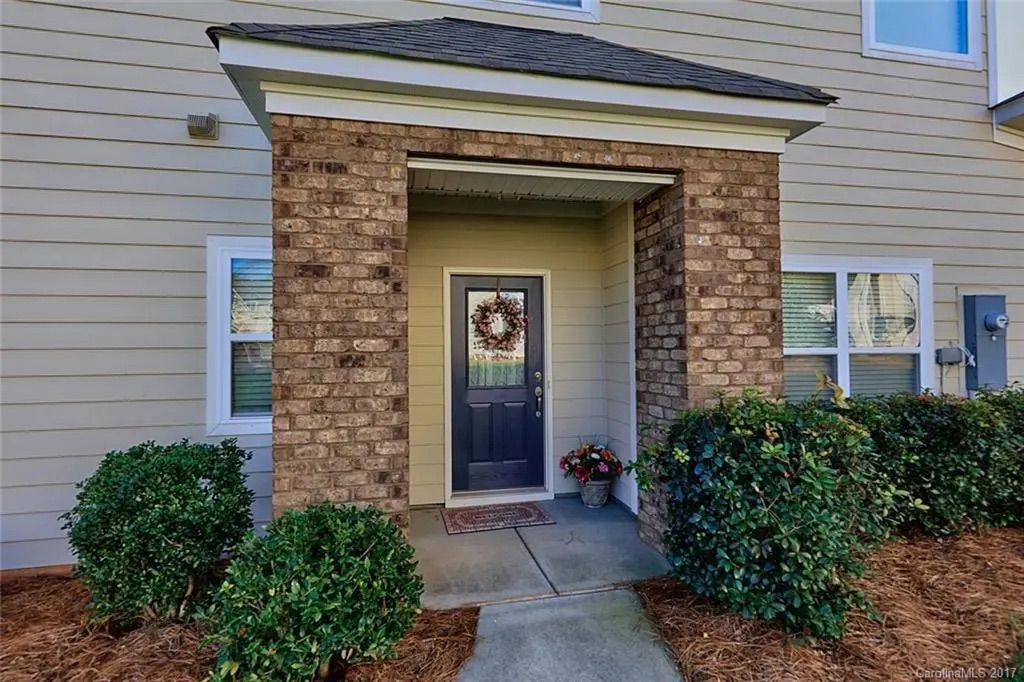 8517 Loxton Circle - 1