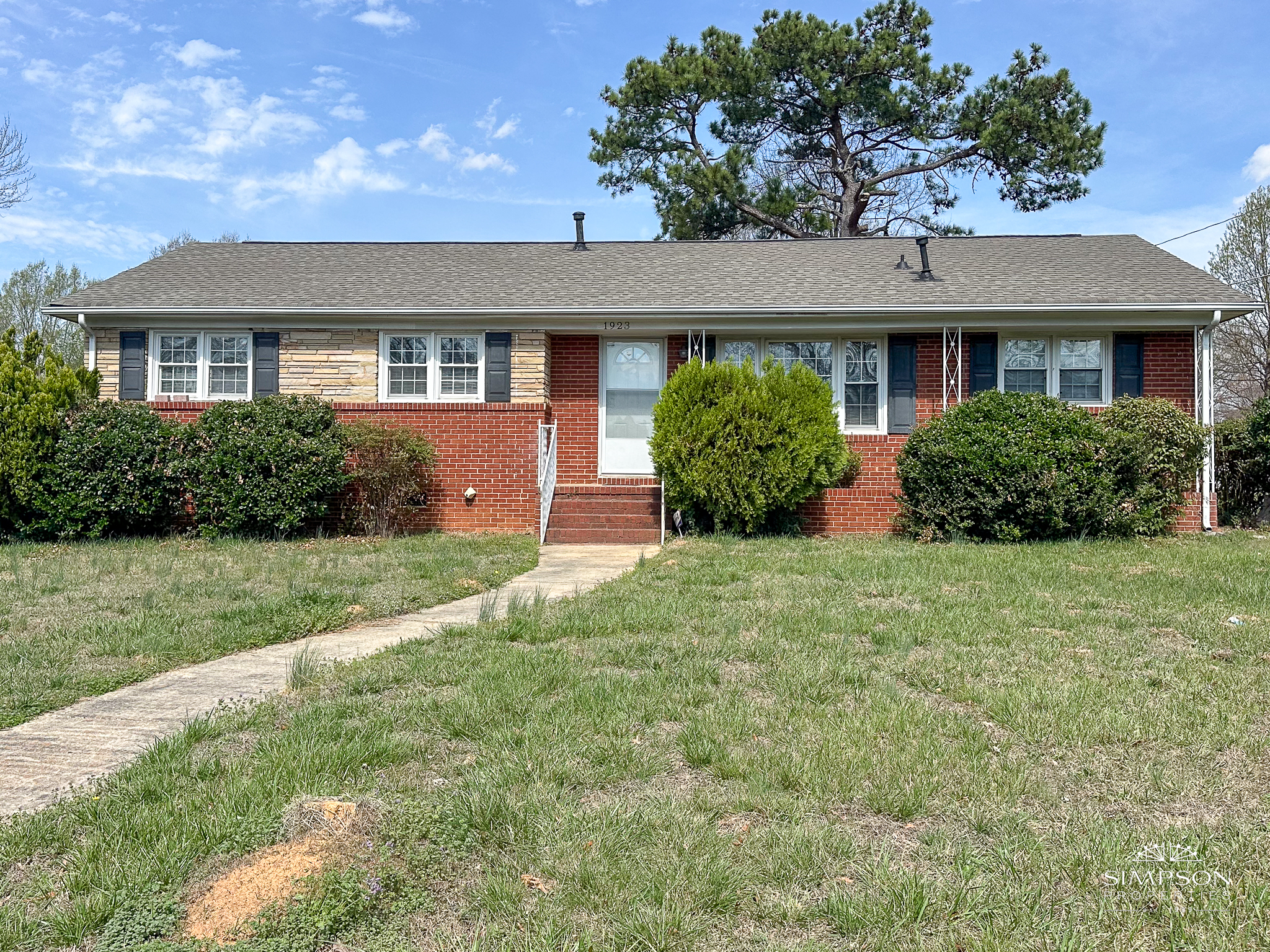 1923 Northbrook Drive