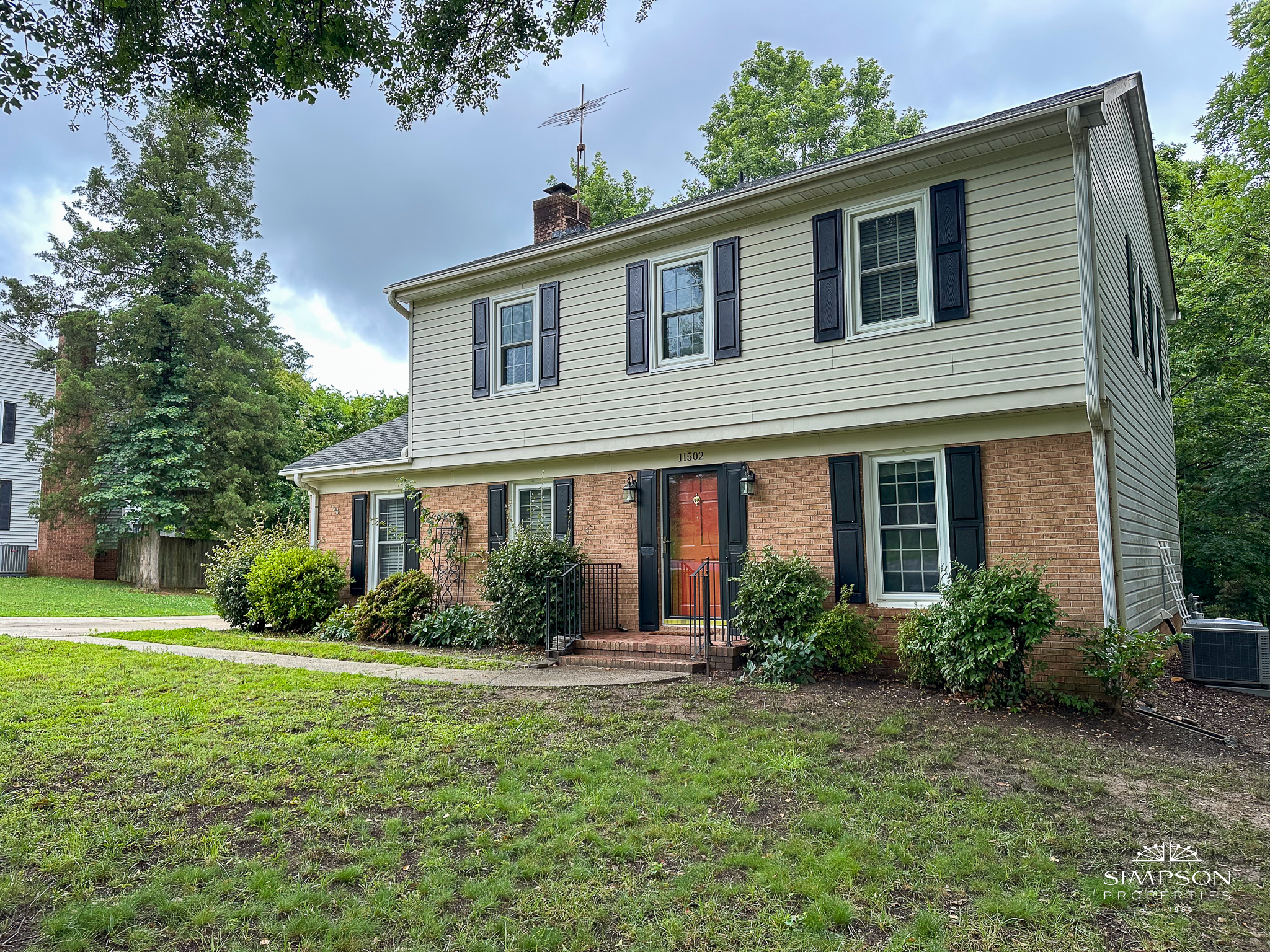 Property main image
