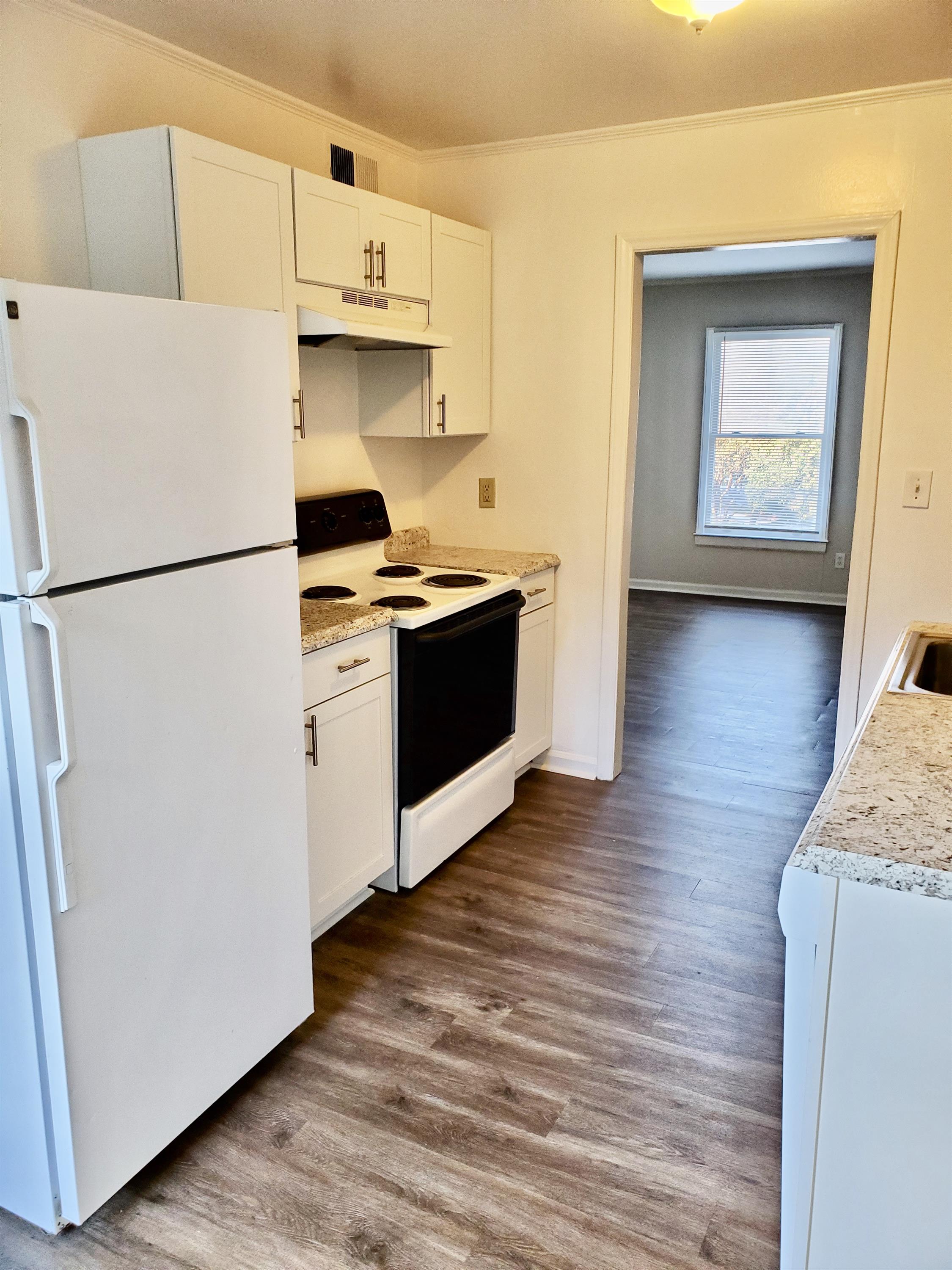 1437 LANDIS AVENUE - 9