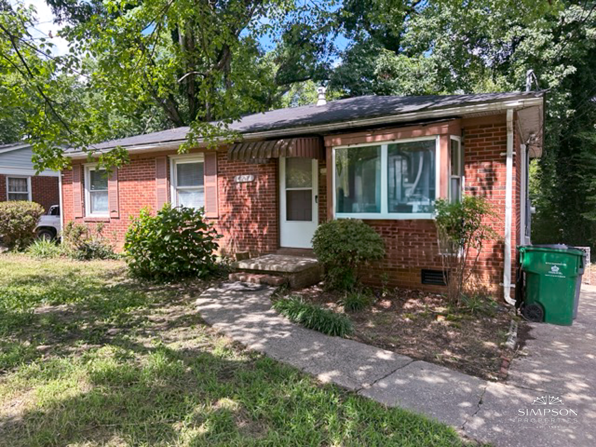 Property main image