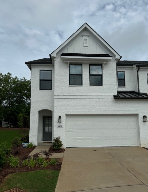6101 Mariemont Circle - 1