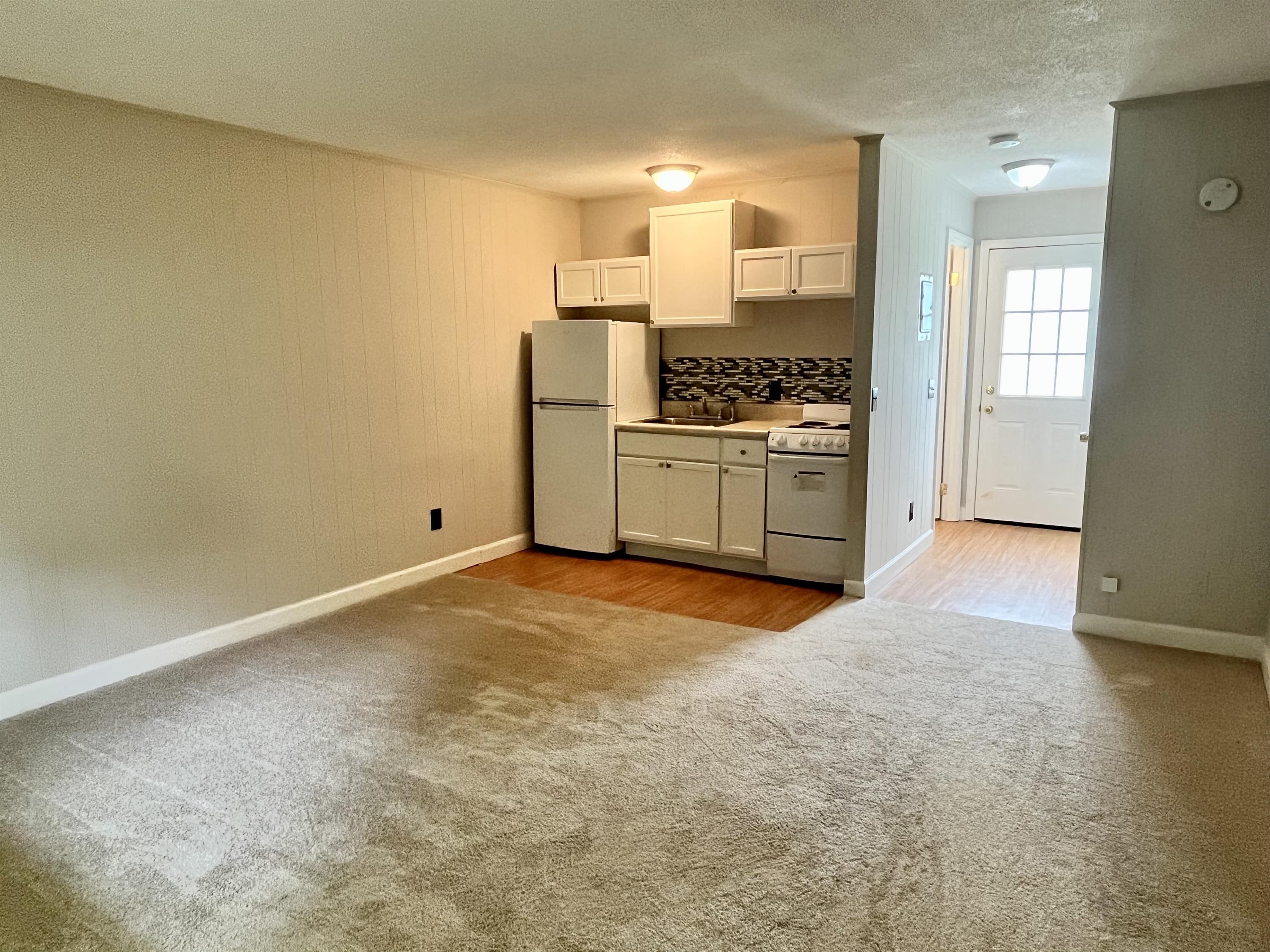 19516 Smith Circle - 17